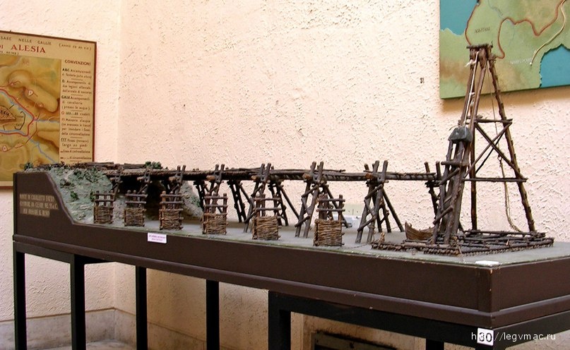 Масштабная модель (1:30) деревянного моста