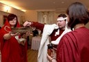 Свадьба по римскому обычаю 2008г. 
Принесение
