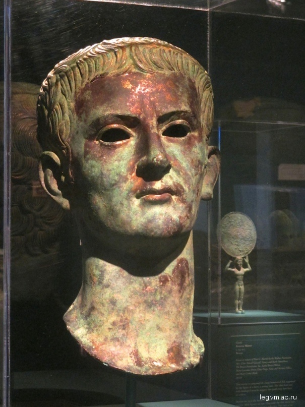 Бронзовый бюст Калигулы. Между 37 и 41 гг. н.э. Музей изящных искусств в Хьюстоне, США