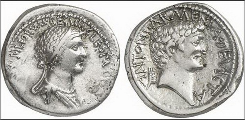 Серебряный денарий 32 года до н.э. с изображением на аверсе профиля Клеопатры и легендой CLEOPATRA[E REGINAE REGVM]FILIORVM REGVM, а на реверсе — с профилем Антония и легендой ANTONI ARMENIA DEVICTA