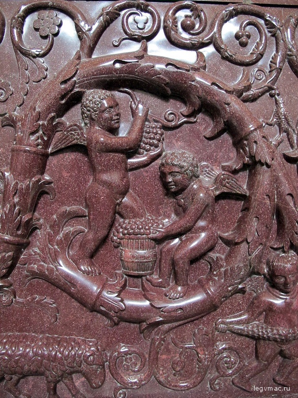 Порфировый саркофаг св. Констанцы, 354 год