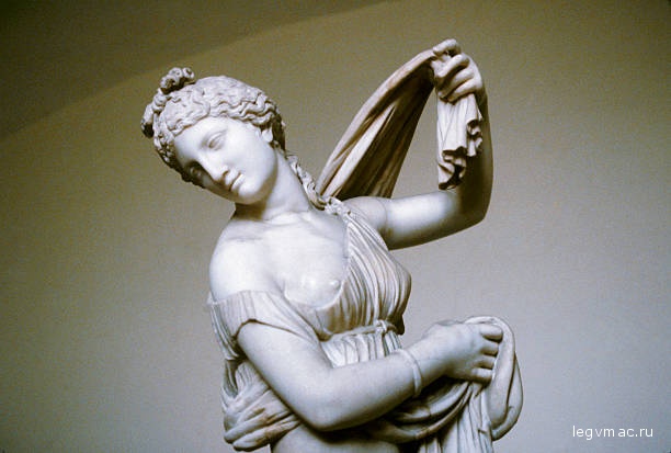 Detail of Ancient Roman Statue Venus Callipyge