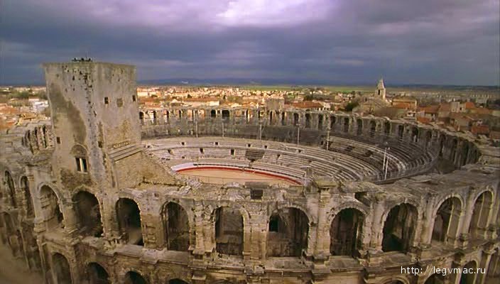 Римский амфитеатр в городе Арль, Франция