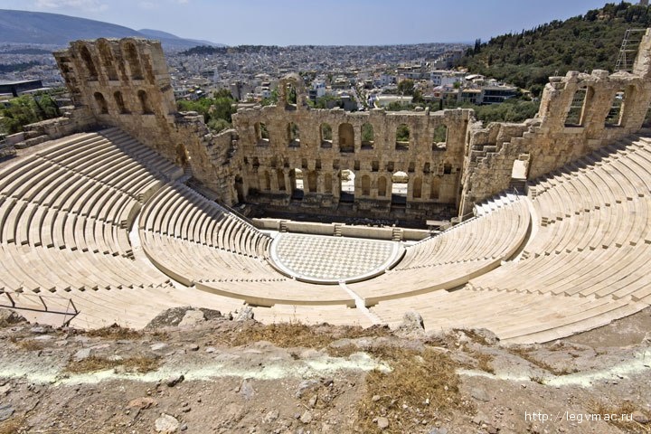 Римский амфитеатр Одеон в городе Афины, Греция