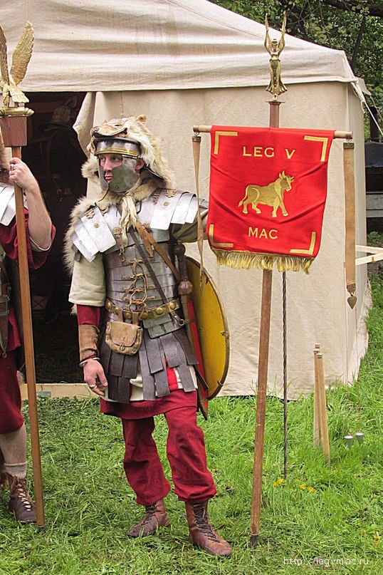 Вексиллярий 5-го Македонского легиона