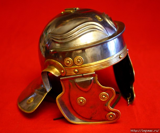 Галльский-имперский шлем тип H