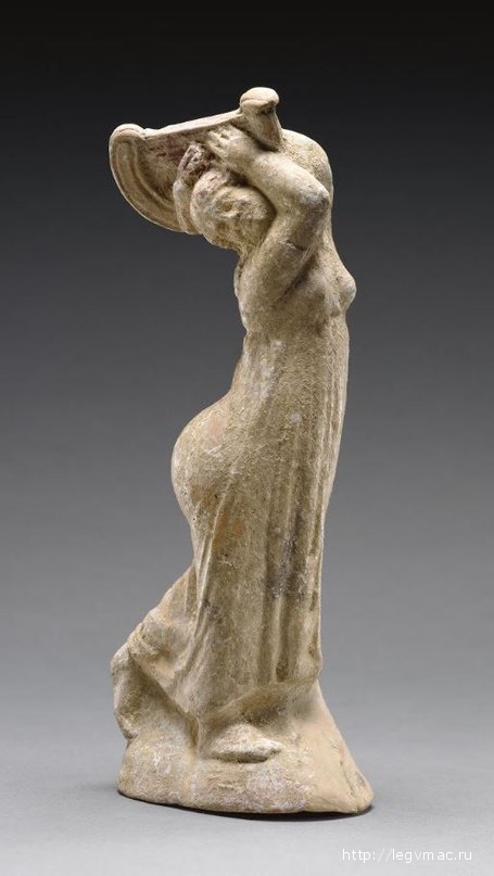 Statuette of a Dancer Playing the Lyre - 2nd century B.C. Greek (Sicilian). Terracotta. | The J. Paul Getty Museum