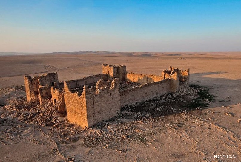 Форт в пустыне Иордан. Является самым сохранившимся из римских фортов на Ближнем Востоке.