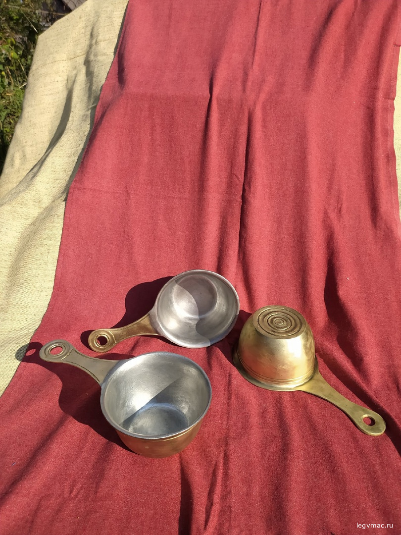 Латунные литровые патеры луженые пищевым оловом.